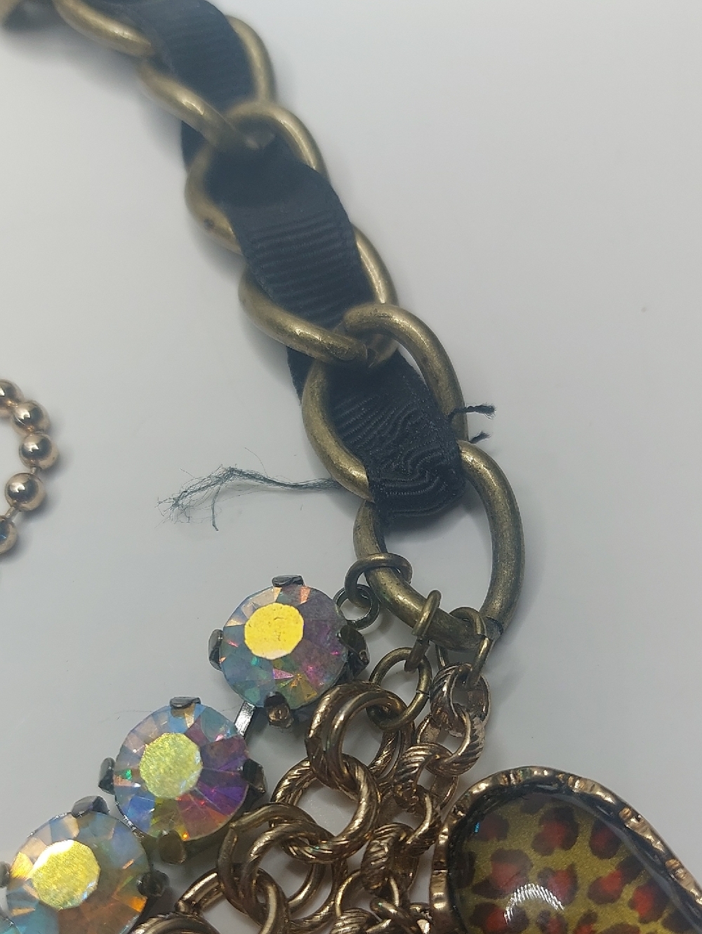 Betsey Johnson Leopard Lucite Puffy Heart Charm 4 Tiered Statement Necklace - Picture 14 of 16